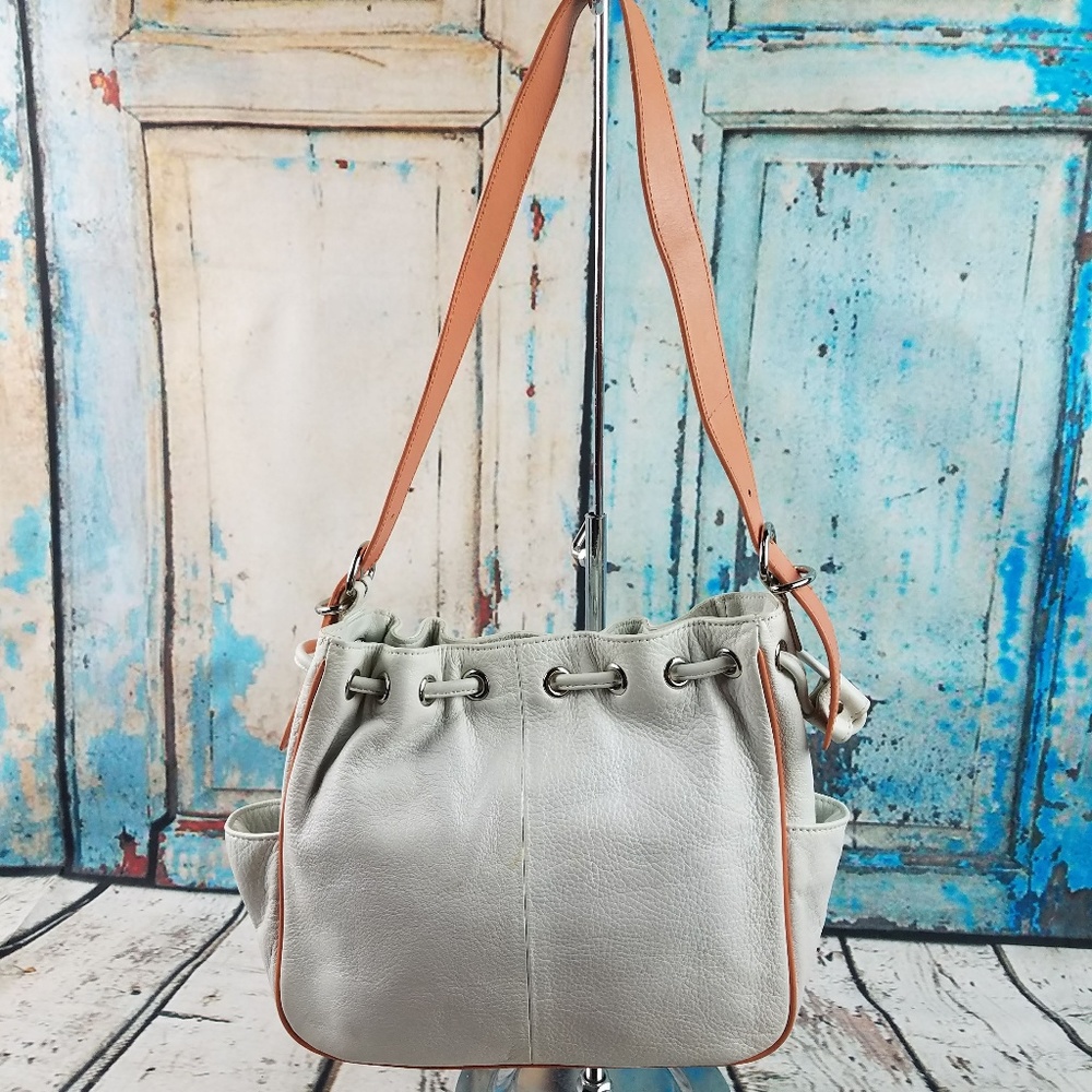Kenneth Cole Handbag - Picture 2 of 6